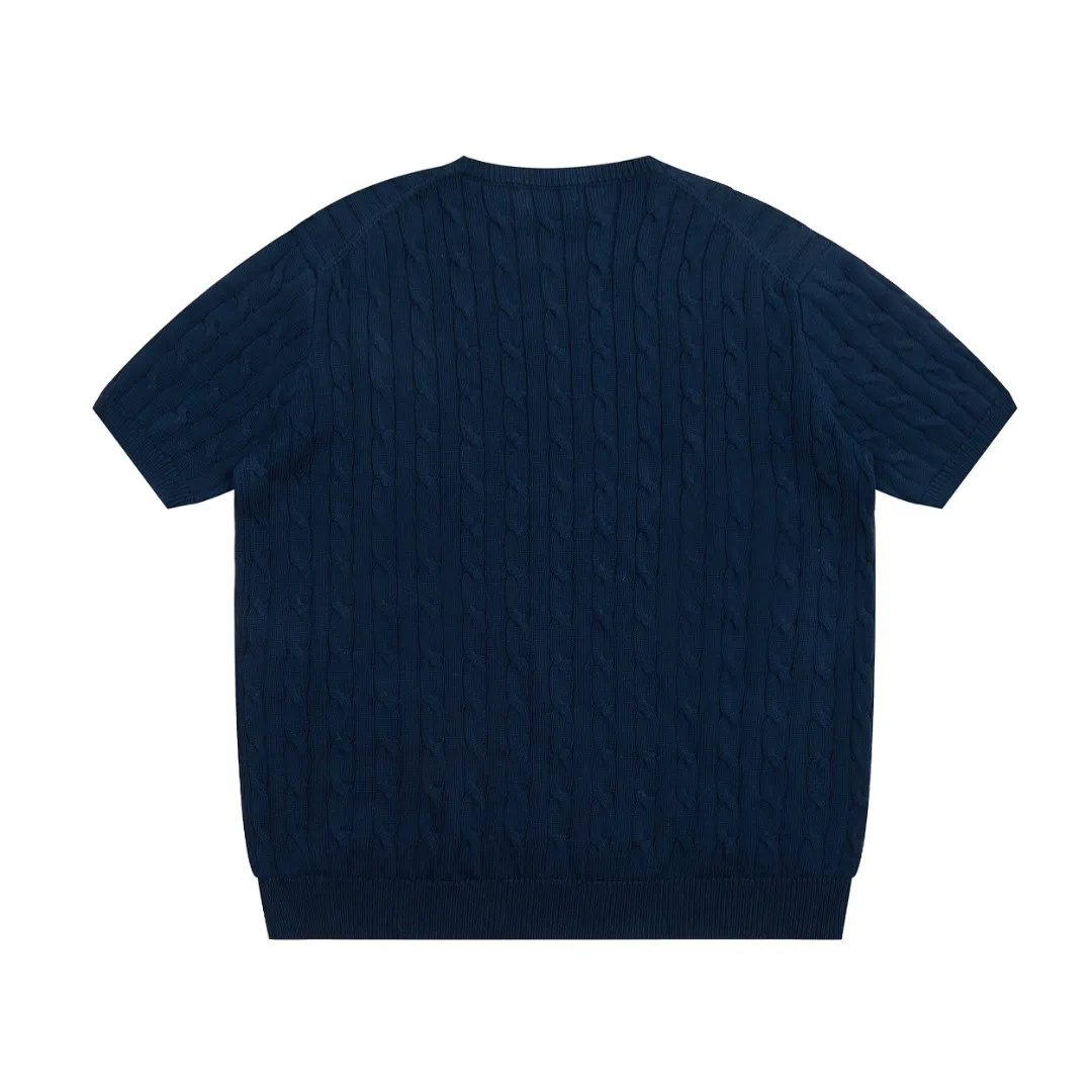 🅿️170 "Top quality" Style number: DS052# (not off the shelves all year round) [Ralph Lauren men's round neck solid color pony embroidered logo knitted short sleeves] ✅Ralph Lauren classic basic versatile men's knitted short sleeves for all seasons ✅Main supply platform live broadcast Wholesale entities Replenish when out of stock Not off the shelves ✅ZP quality 1:1 version Scan the code to enter the GF website Counter quality ✅Detailed quality The only one in Guangzhou Imported high-quality cotton yarn, focusing on high-end, cost-effective, good quality needless to say ✅The version is restored to the original order, the maximum size can be worn up to 200 pounds, loose, comfortable and stress-free ✅The upper body is simple and easy to match, a must-have for men ootd. Good-looking clothes are never picky. A must-have recommendation for men's wardrobe. Size: S-XL Color: Black White Gray Khaki Navy Blue Gentleman Lake Blue